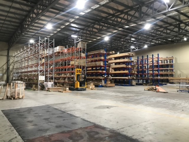 warehouse warehouse